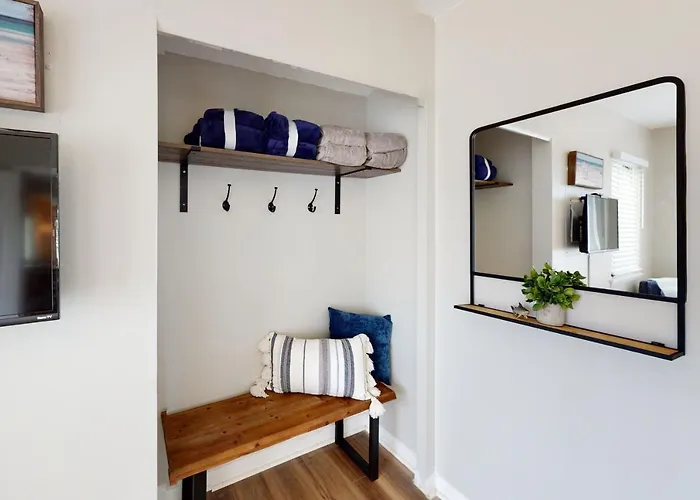 Apartment Al-be Vacation Villas, Unit 1 *